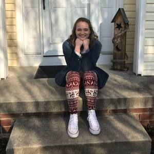 Meet your Posher, Jennifer